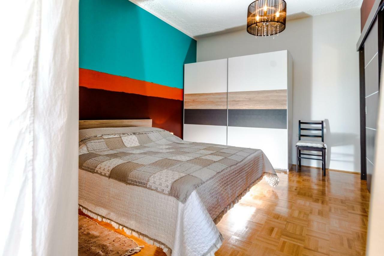 Apartment Yean Kaštela 外观 照片