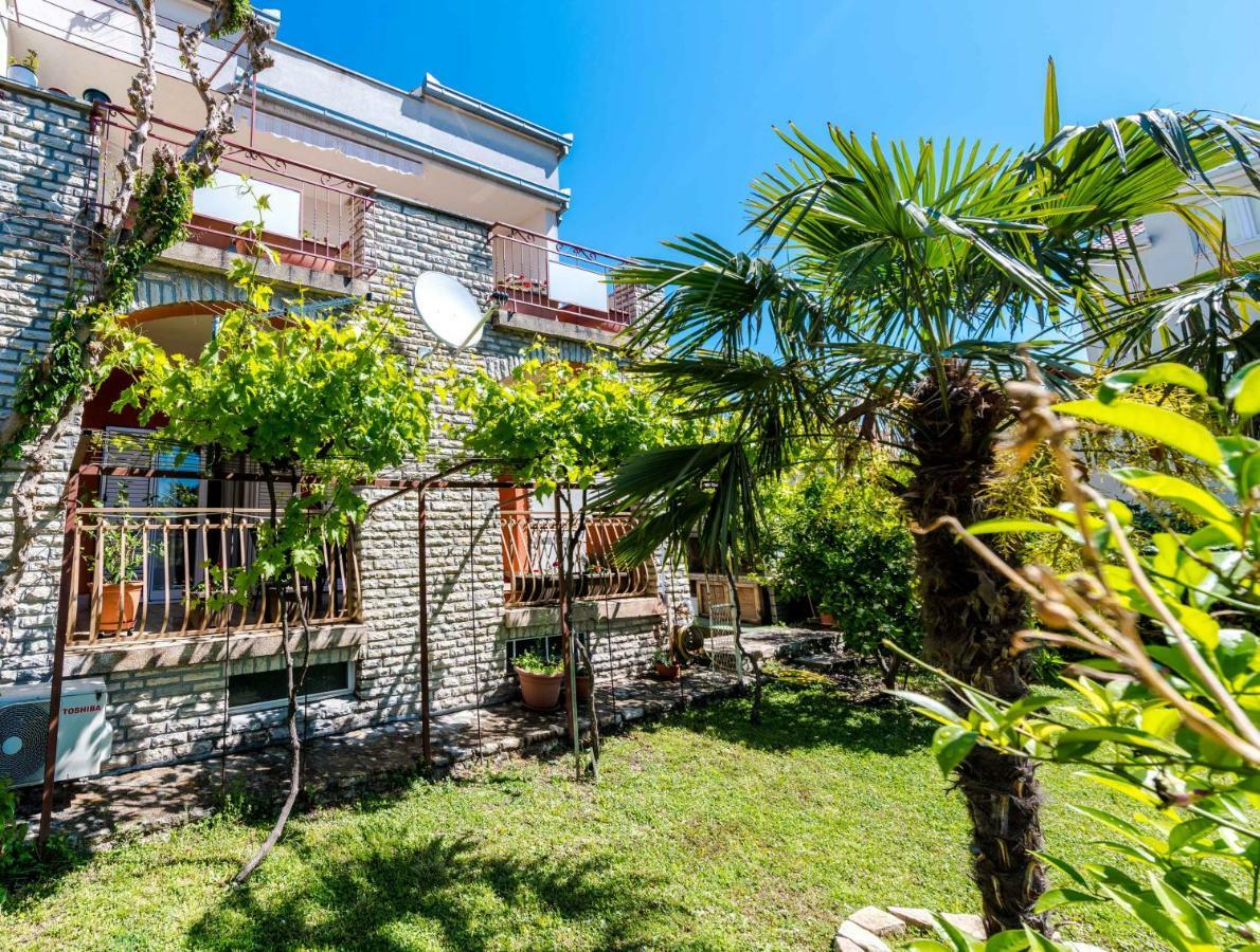 Apartment Yean Kaštela 外观 照片