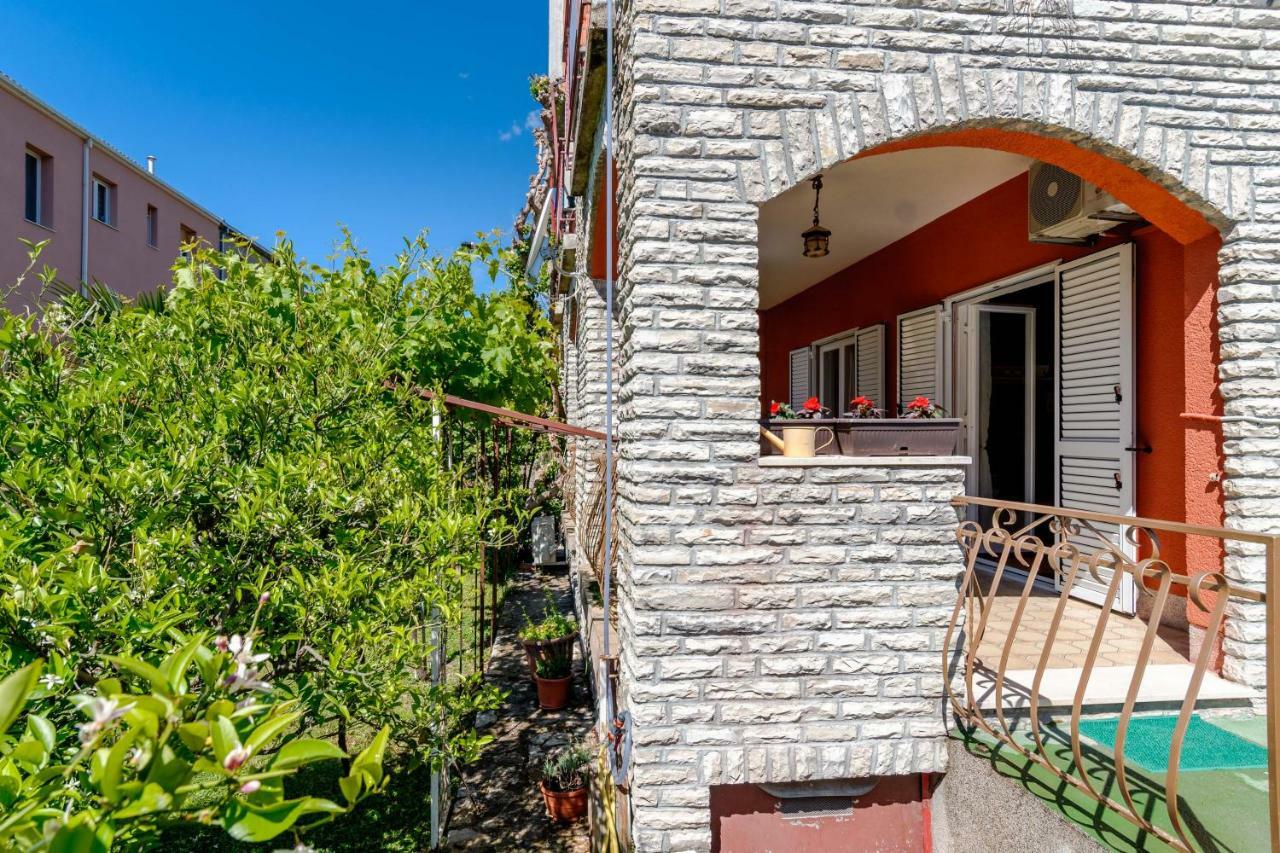 Apartment Yean Kaštela 外观 照片