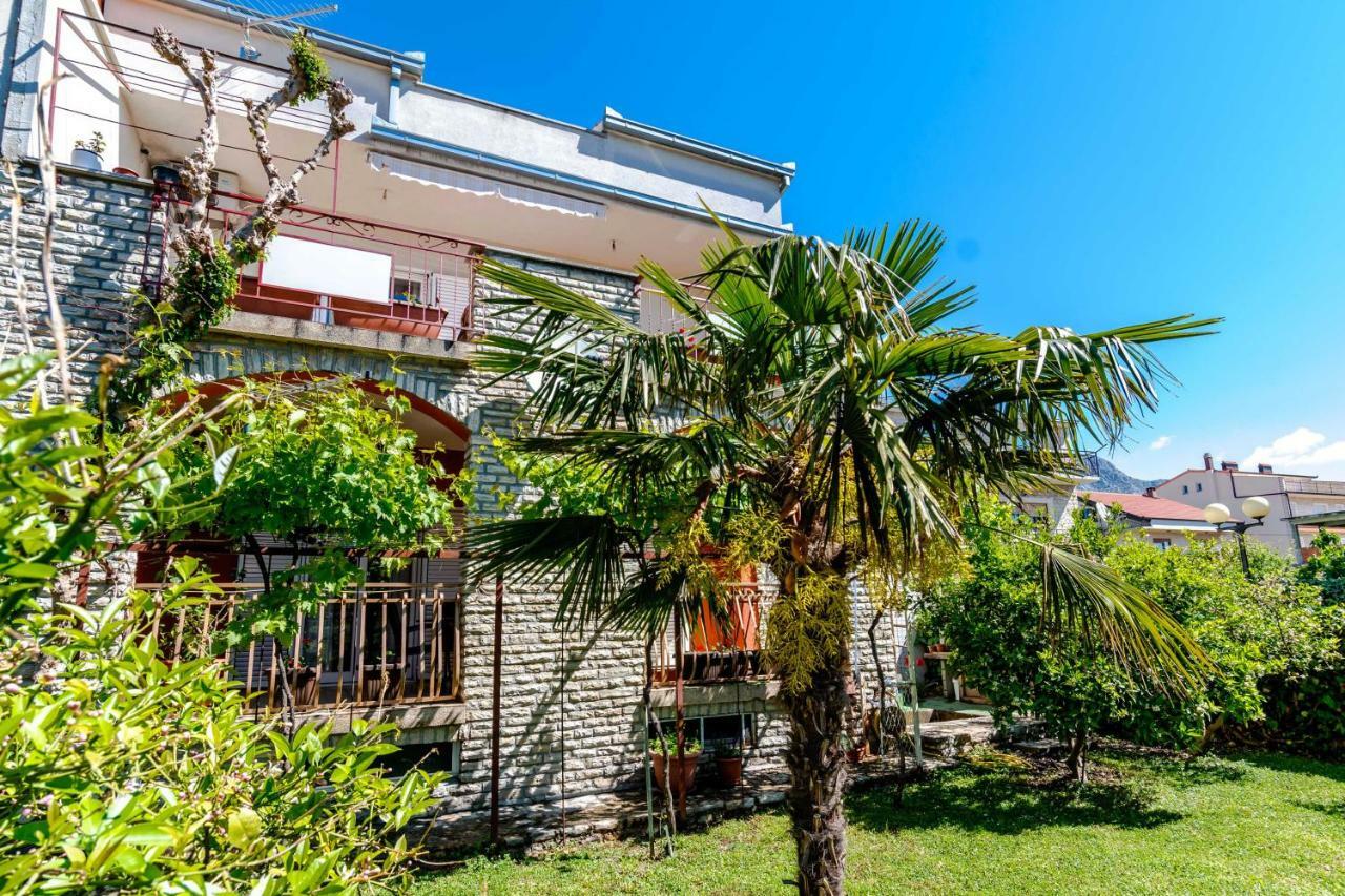 Apartment Yean Kaštela 外观 照片