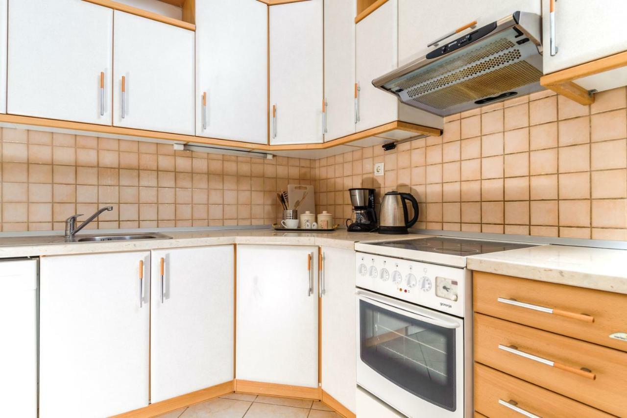 Apartment Yean Kaštela 外观 照片