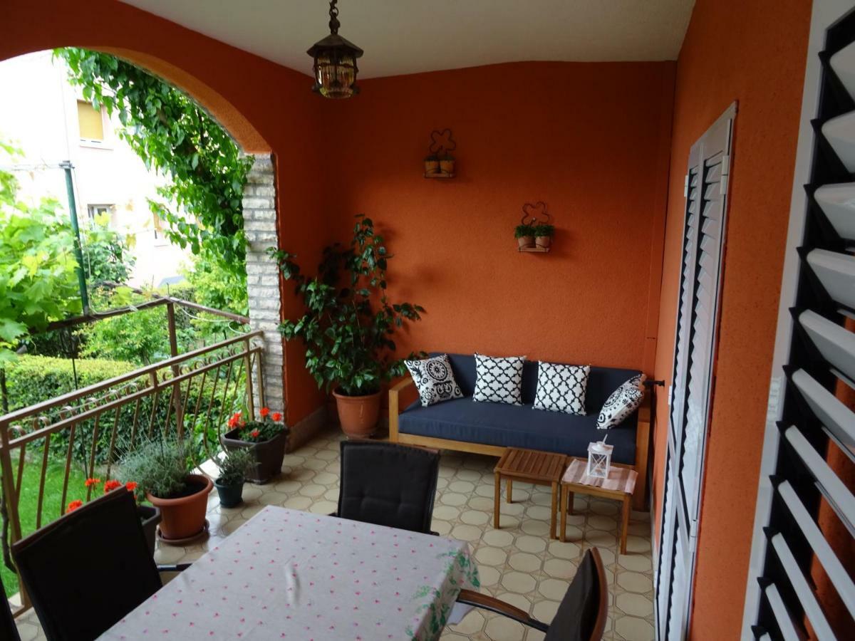 Apartment Yean Kaštela 外观 照片